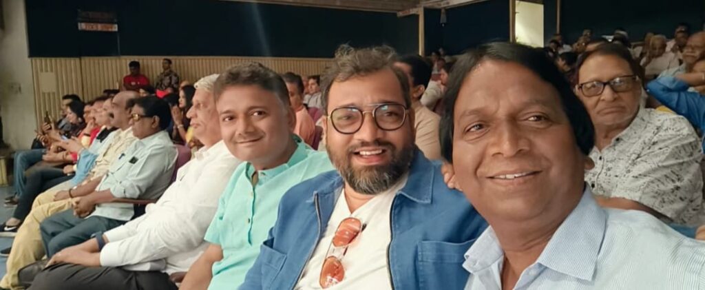 गीत-दीप योगदान मंच के द्वारा हुआ संगीतबद्ध शो कार्यक्रम