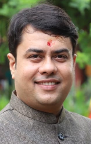 एड. रवि व्यास का फेसबुक अकाउंट हैक