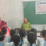 उपजिलाधिकारी ने विद्यार्थियों को किया जागरूक