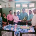 प्रधानाध्यापक बनने पर शाला परिवार ने किया डॉ नागेश पांडे का सम्मान