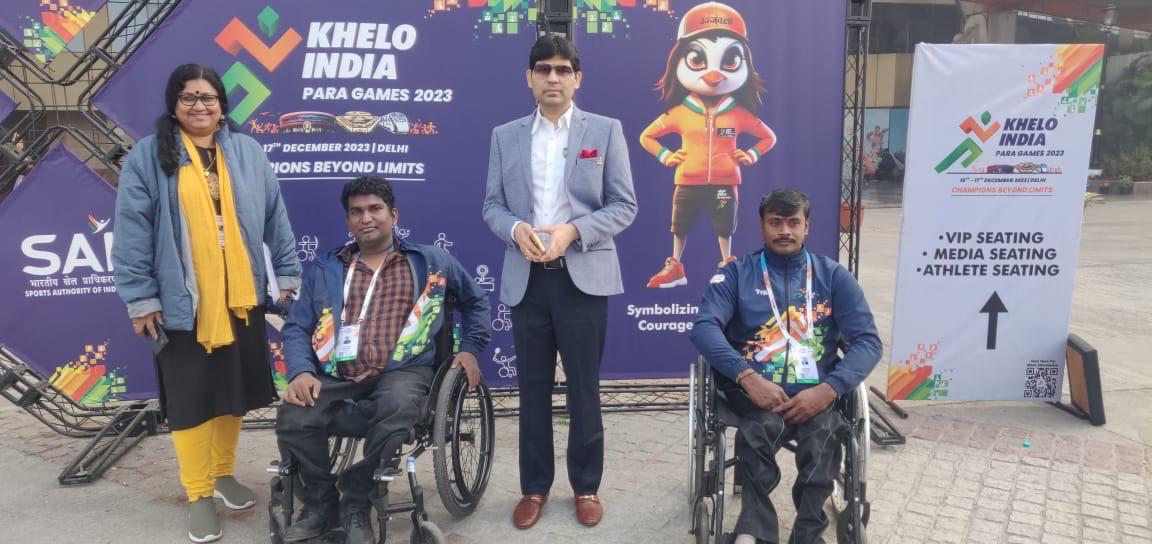 डॉ.योगेश दुबे का दिव्यांग कैरियर पोर्टल दिव्यांगों के लिए बना वरदान