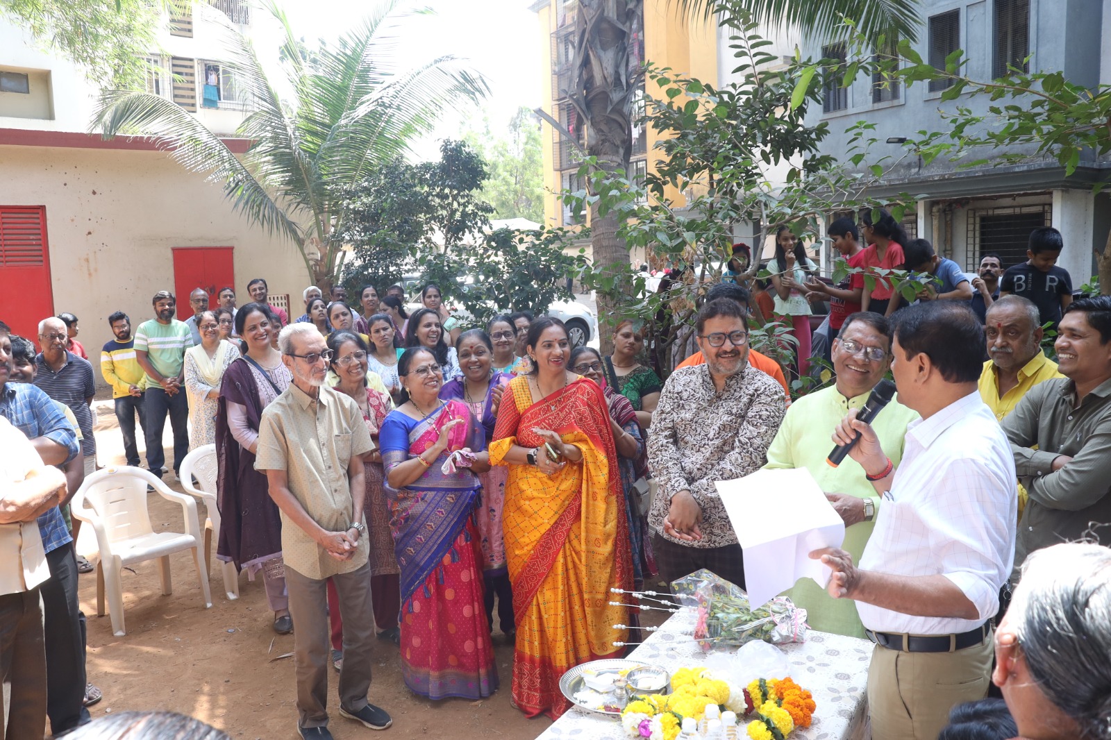 शिवसेना विधायक प्रकाश सुर्वे ने किया अनेक जनहित कामों का भूमिपूजन