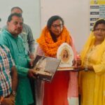 नवागत खंड शिक्षा अधिकारी शिखा मिश्रा का शिक्षकों ने किया सम्मान