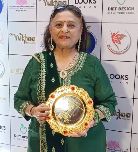 नारी सशक्तिकरण की दिशा में अनेक पुरस्कारों से सम्मानित की गई डॉ. मंजू लोढ़ा