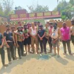 पारंपरिक होली में शामिल हुए इंजीनियर,प्रोफेसर, समाजसेवी, पत्रकार