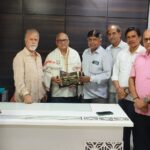 समरस फाउंडेशन ने किया पूर्व प्रशासकीय अधिकारी का सम्मान