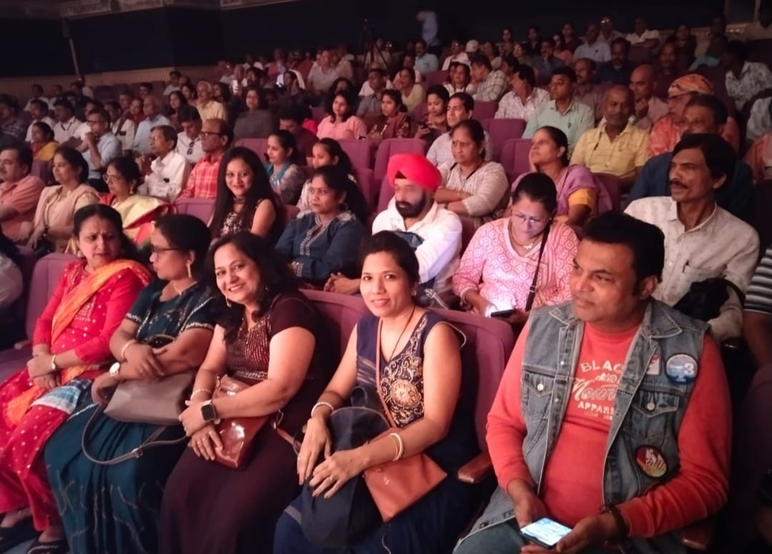 गीत-दीप योगदान मंच के द्वारा हुआ संगीतबद्ध शो कार्यक्रम