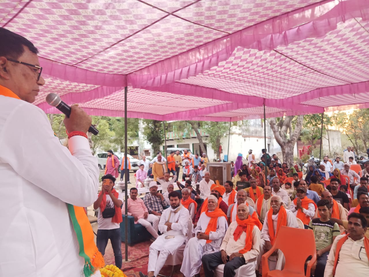 जौनपुर को वाराणसी की तरह विकसित करना प्रधानमंत्री का लक्ष्य – कृपाशंकर सिंह