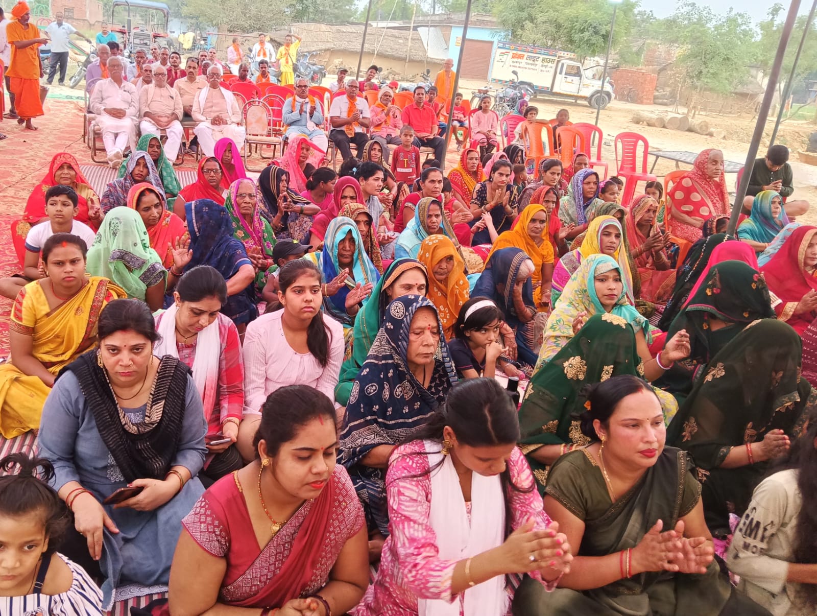 श्रीराम कथा मानव को जीवन जीने की कला सिखाती है – पुष्कर महाराज