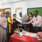 उपशिक्षणाधिकारी आरती खेर ने किया मेधावी बच्चों का सम्मान