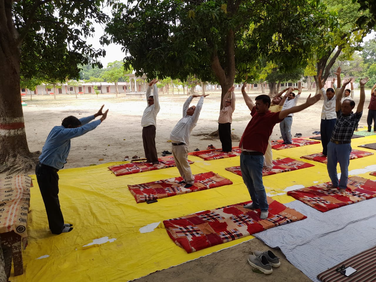 श्री बजरंग इंटर कॉलेज में मनाया गया विश्व योग दिवस