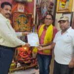 प्रसिद्ध गीतकार फणींद्र राव का कल्याण में सम्मान