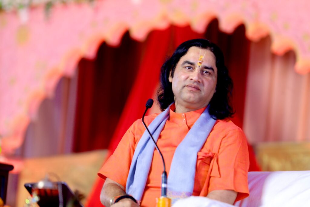 भगवान की कृपा से ही जीवन में आती है सुख समृद्धि – देवकीनंदन ठाकुर