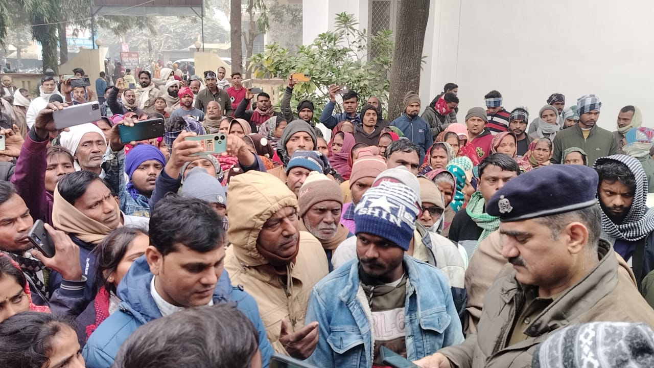 खेत में सिंचाई को गया दलित दंपति रहस्यमय ढंग से लापता