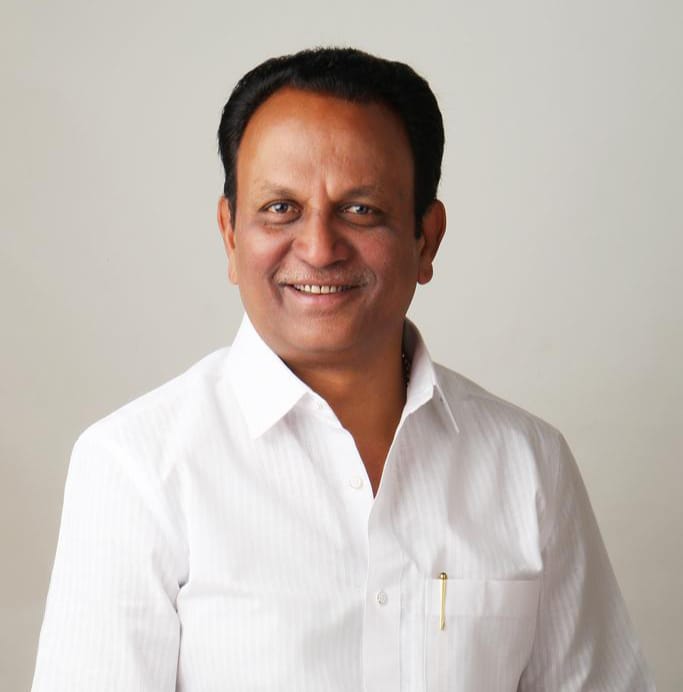 उत्तर पश्चिम मुंबई जिला कांग्रेस प्रभारी बनाए गए डॉ किशोर सिंह