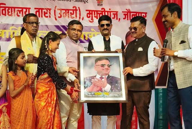 जनपद के परिषदीय विद्यालय कर रहे है बेहतर प्रदर्शन : डॉ दिनेश चंद्र