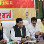 ए के शर्मा का बड़ा बयान - उत्तर प्रदेश था बीमारू राज्य, योगी ने "शून्य" से शिखर पर पहुंचाया