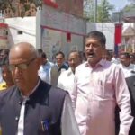 अधिवक्ता को मारने की हुई कोशिश, बदमाशों के विरोध में मड़ियाहूं में हुआ प्रदर्शन