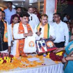 सौगात ए मोदी कार्यक्रम में दिखी गंगा जमुनी तहजीब