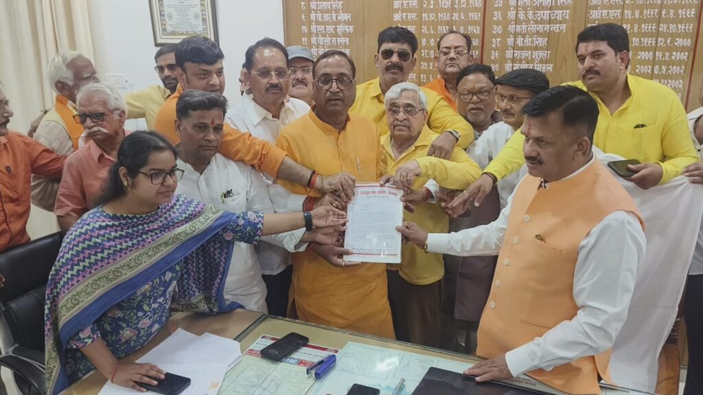 जय भवानी, जय राणा सांगा के नारों से गूंजा जौनपुर