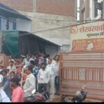 "गब्बर इस बैक" पिक्चर की कहानी, दोहराते हुए डॉक्टर कर रहा था मरे हुए मरीज का इलाज .!