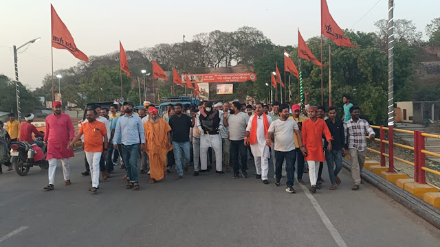 महादेव सेना ने इस्लामी आतंकवाद का प्रतीकात्मक पुतला फूंक जताया विरोध