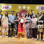 साहित्यिक और सामाजिक योगदान के लिए डॉ.मंजू लोढ़ा को लाइफटाइम अचीवमेंट अवॉर्ड