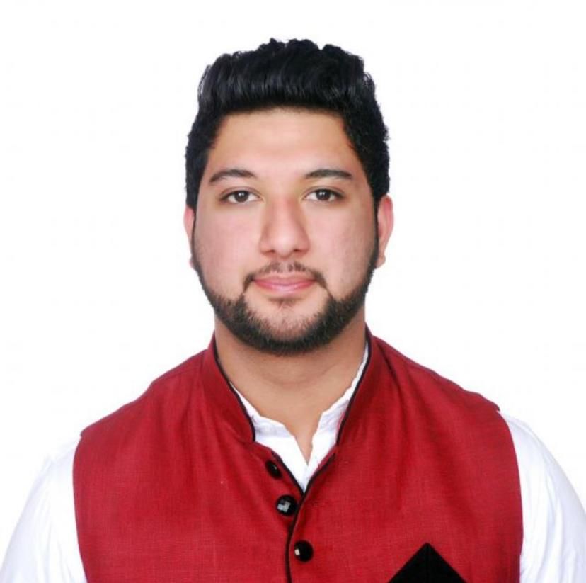 पर्यटकों को सुरक्षा को लेकर निखिल रूपारेल ने केंद्र सरकार पर साधा निशाना