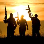 जम्मू-कश्मीर में आतंकवादियों की तलाश में बड़ा ऑपरेशन