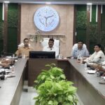 जौनपुर:निर्धारित मूल्य से अधिक पर उर्वरक बेचने पर होगी कड़ी कार्रवाई- जिलाधिकारी