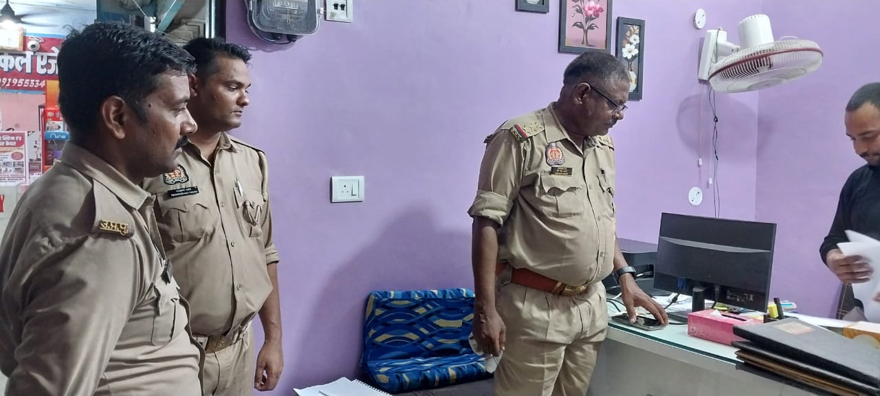 शाहगंज में एंटी ह्यूमन ट्रैफिकिंग विभाग का छापा