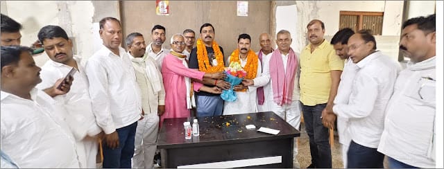 निजामुद्दीन को विधानसभा अध्यक्ष बनाये जाने पर हुआ जोरदार स्वागत