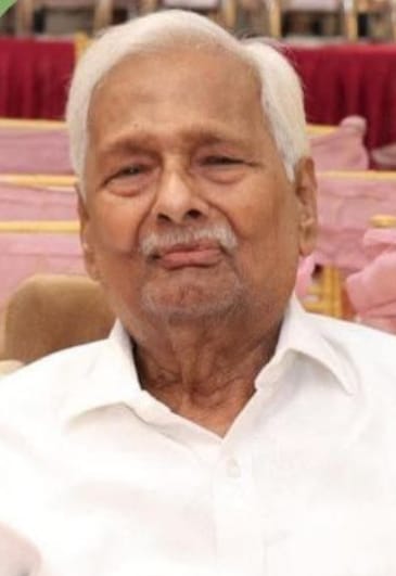 समाजसेवी कृष्णकुमार शुक्ला के निधन से शोक की लहर