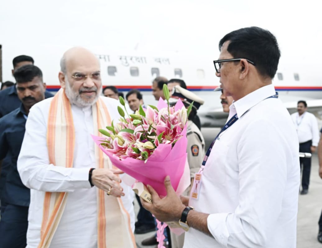 मुंबई की यात्रा पर आए अमित शाह का कृपाशंकर ने किया स्वागत