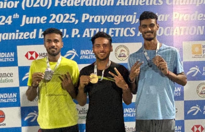 दिव्यांग विद्यालय के छात्र अभिनव सिंह ने राष्ट्रीय स्तर पर किया नाम रोशन