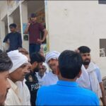 योगी राज में भी नहीं थमी दबंगई: एटा में दलित की पैतृक भूमि पर पूर्व चेयरमैन जबरन करा रहे कब्जा, यादव माफियाओं का कहर जारी, पीड़ित ने मुख्यमंत्री से लगाई न्याय की गुहार