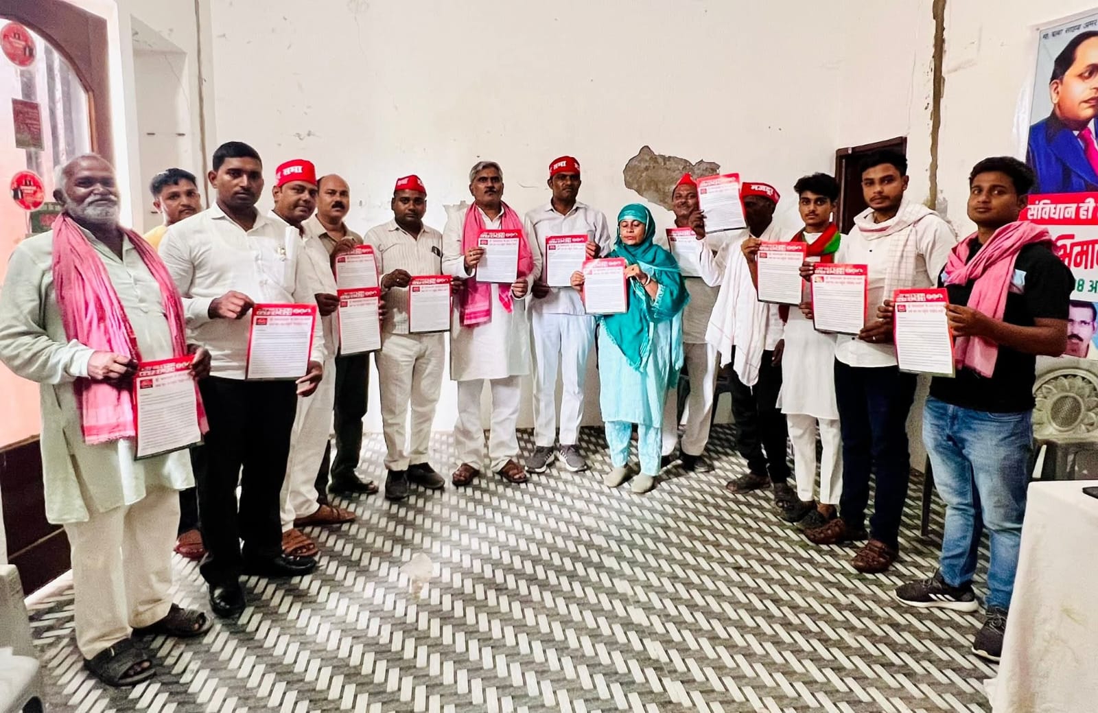 समाजवादी मजदूर सभा सरकारी विद्यालयों के मर्जर के विरोध में भाजपा, पीडीए समाज को शिक्षा से दूर रखना चाहती हैं: अमित यादव