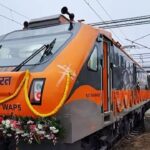 काशी-रामनगरी समेत यूपी के कई स्टेशनों से गुजरेंगी अमृत भारत ट्रेनें,पीएम मोदी आज करेंगे शुभारंभ*