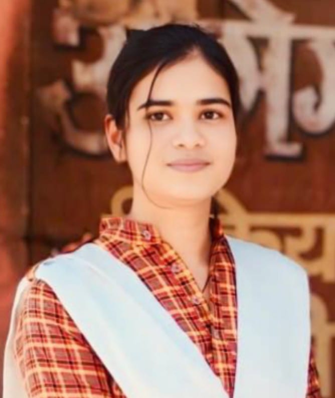 पत्रकार की बेटी ने भरी सफलता की उड़ान