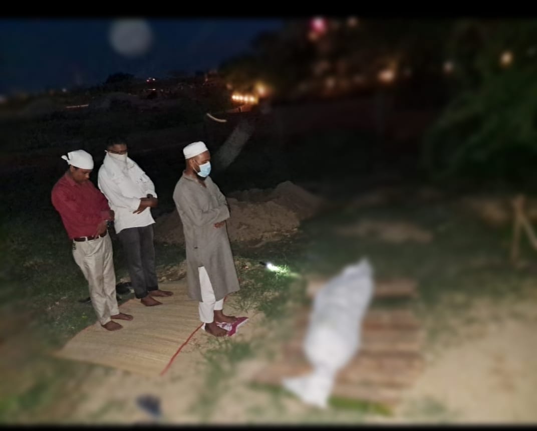 जौनपुर:सुइथाकला सरपतहा से मिला लावारिश शव हुआ दफन