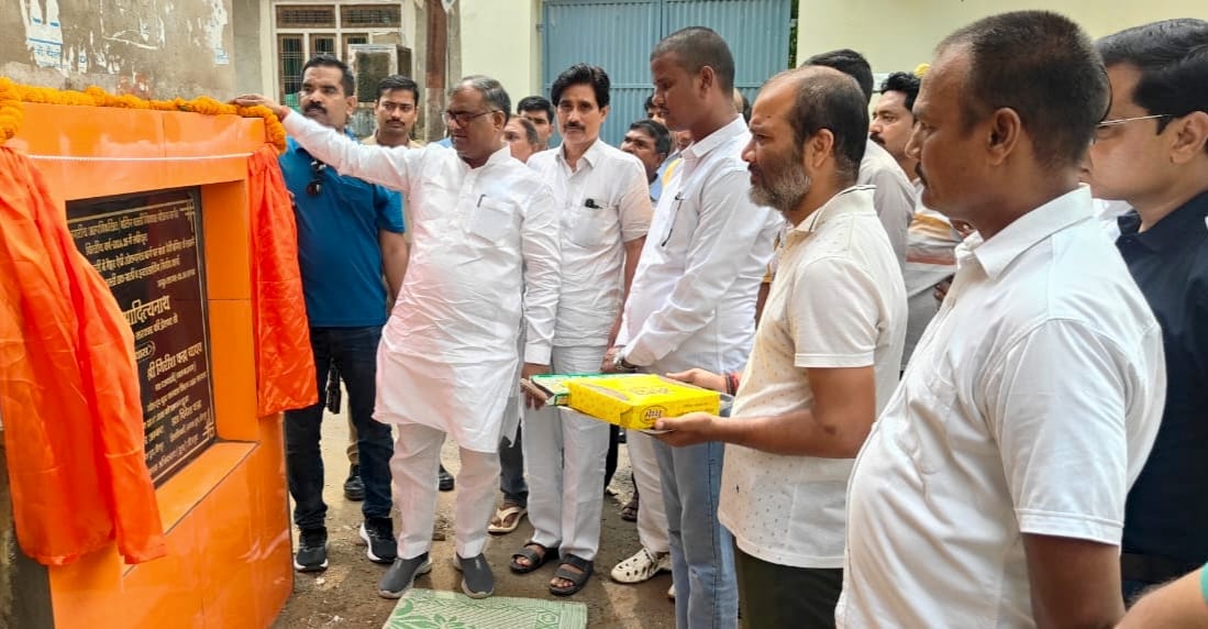 69 लाख की तीन सड़क परियोजना का किया शिलान्यास - राज्यमंत्री (स्वतन्त्र प्रभार)