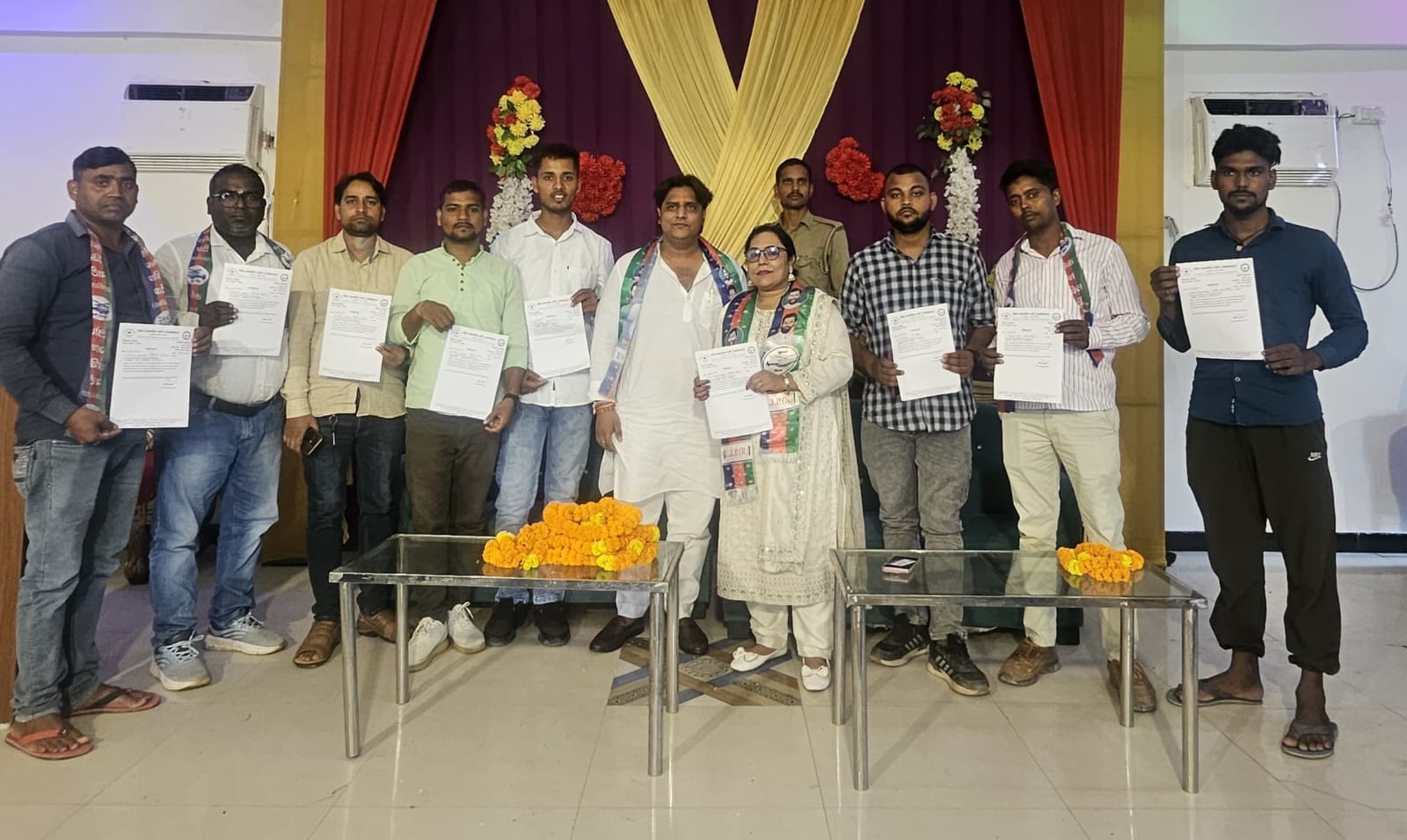 जौनपुर में पार्टी के निर्देश पर चलाया गया सदस्यता अभियान