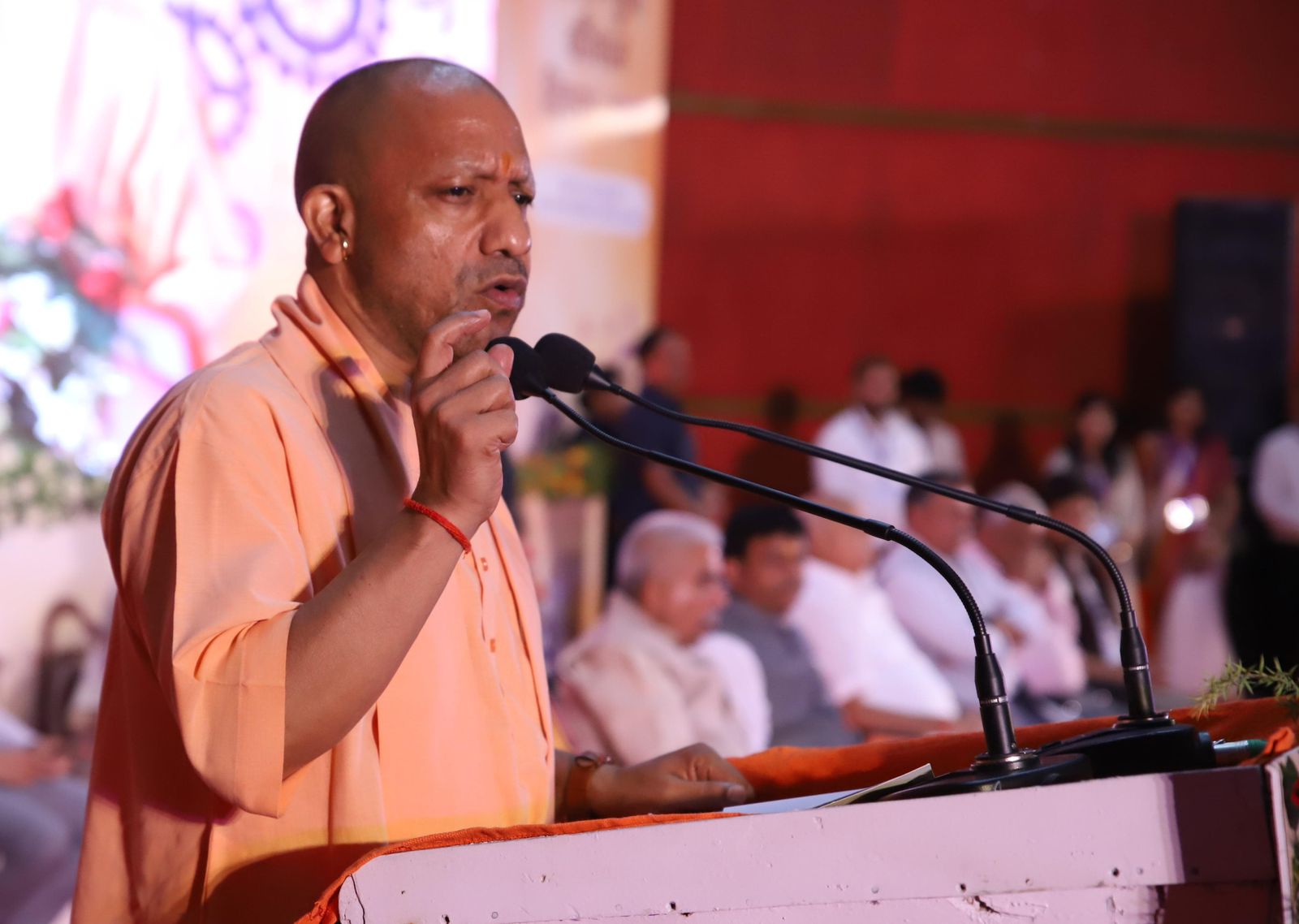 लखनऊ: मुख्यमंत्री योगी आदित्यनाथ ने विश्व युवा कौशल दिवस पर कौशल मेला का उद्घाटन किया