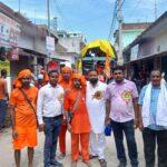 वार्ड नंबर 3 से कांवड़ियों का जत्था छोटी काशी गोला के लिए हुआ रवाना