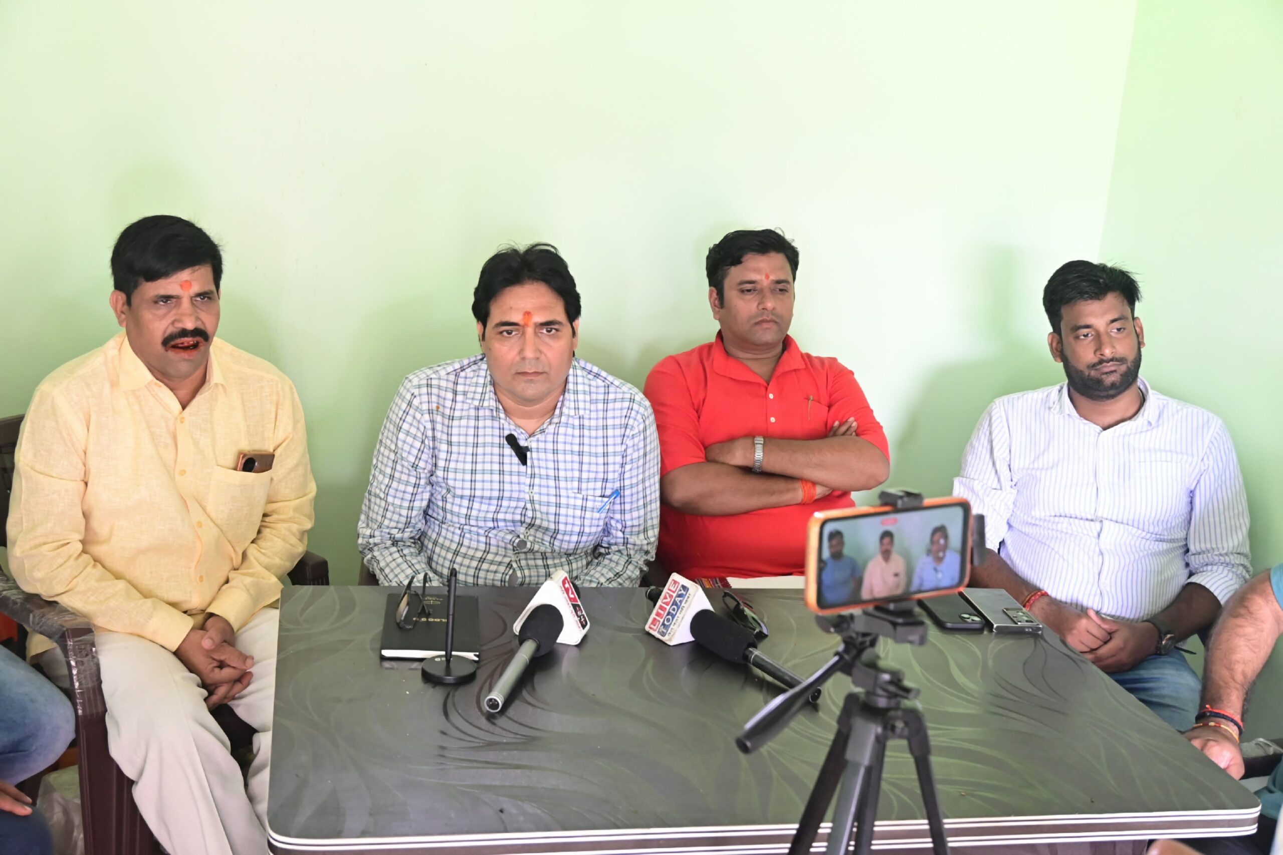 शिवकुमार पांडे ने किया उमंग आर्मी के मुख्य कार्यालय का उद्घाटन