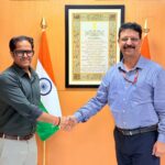 वाराणसी विकास प्राधिकरण के साथ मिलकर व्यवसाय विकास करेगा इंडिया पोस्ट: कर्नल विनोद