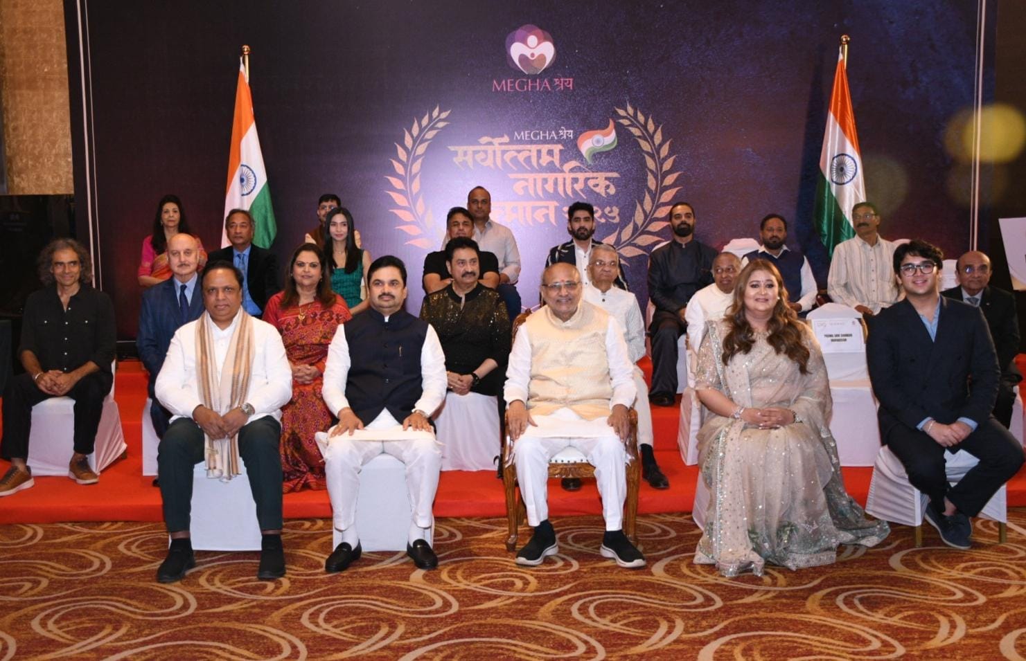 राज्यपाल ने किया मेघाश्रेय संस्था के सामाजिक कार्यों की सराहना