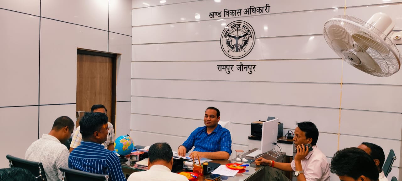 आकांक्षात्मक विकासखंड की समीक्षा बैठक हुई संपन्न