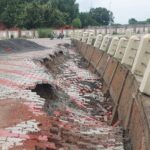 जौनपुर: बदलापुर बस अड्डे में घटिया निर्माण, विधायक रमेश मिश्रा की कार्यशैली पर सवाल