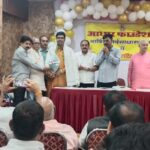 आधार फाउंडेशन का सर्व साधारण सभा में सुरेश सिंह का सम्मान